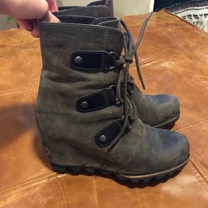 Women’s sorel Joan of arc bootie